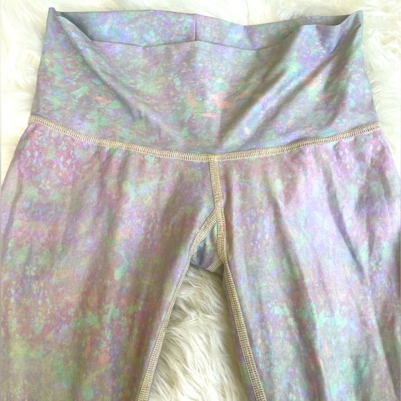 Lot of teeki yoga pants! Size small and xs - Picture 6 of 6